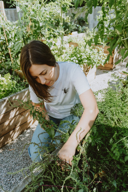 Protect the Bees - Unisex T-Shirt