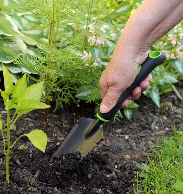 Pinebush Ergonomic Serrated Transplanter